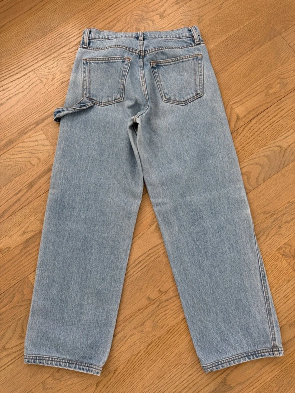 Light Blue Wide-Leg Carpenter Jeans - Women's Light Blue Denim - Picture 4 of 5